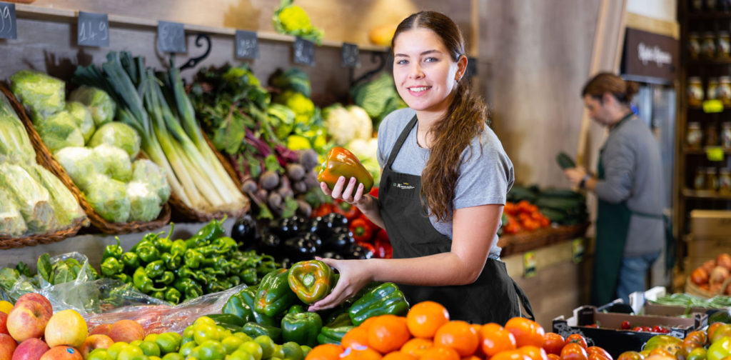 kunzler_fleischwaren_stellengesuch_frischespezialistein_mitarbeiterin_an_der_obst_und_gemuesetheke